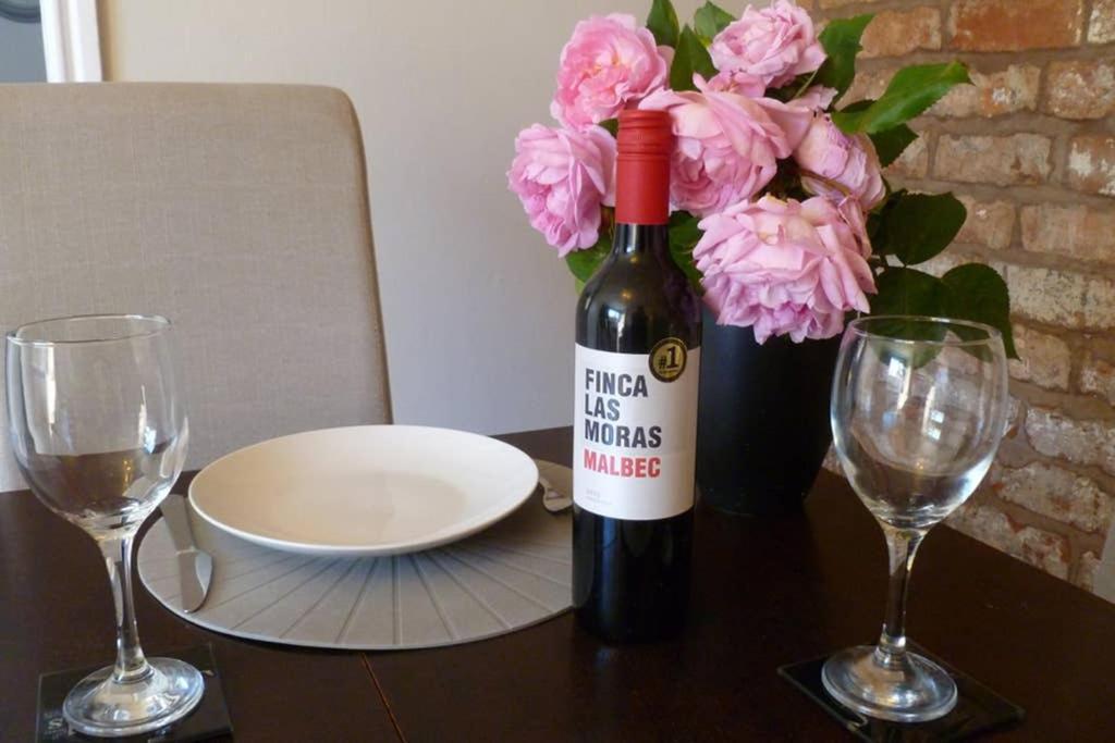 Cosy And Peaceful Maisonette With Terrace, Kidderminster Exterior foto