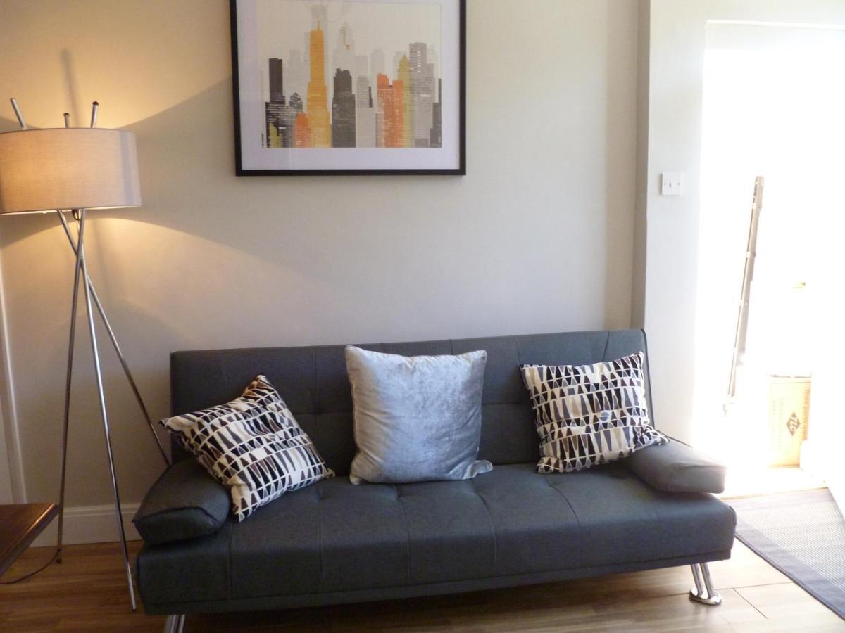 Cosy And Peaceful Maisonette With Terrace, Kidderminster Exterior foto