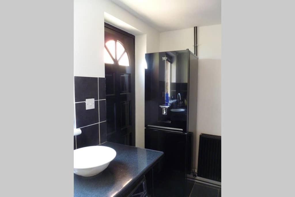 Cosy And Peaceful Maisonette With Terrace, Kidderminster Exterior foto
