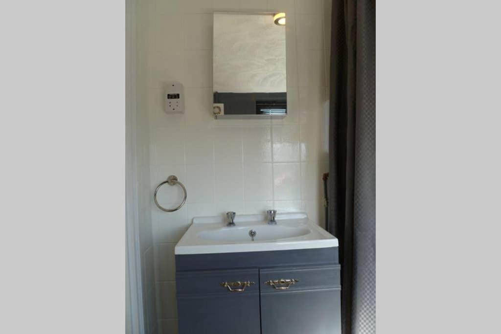 Cosy And Peaceful Maisonette With Terrace, Kidderminster Exterior foto