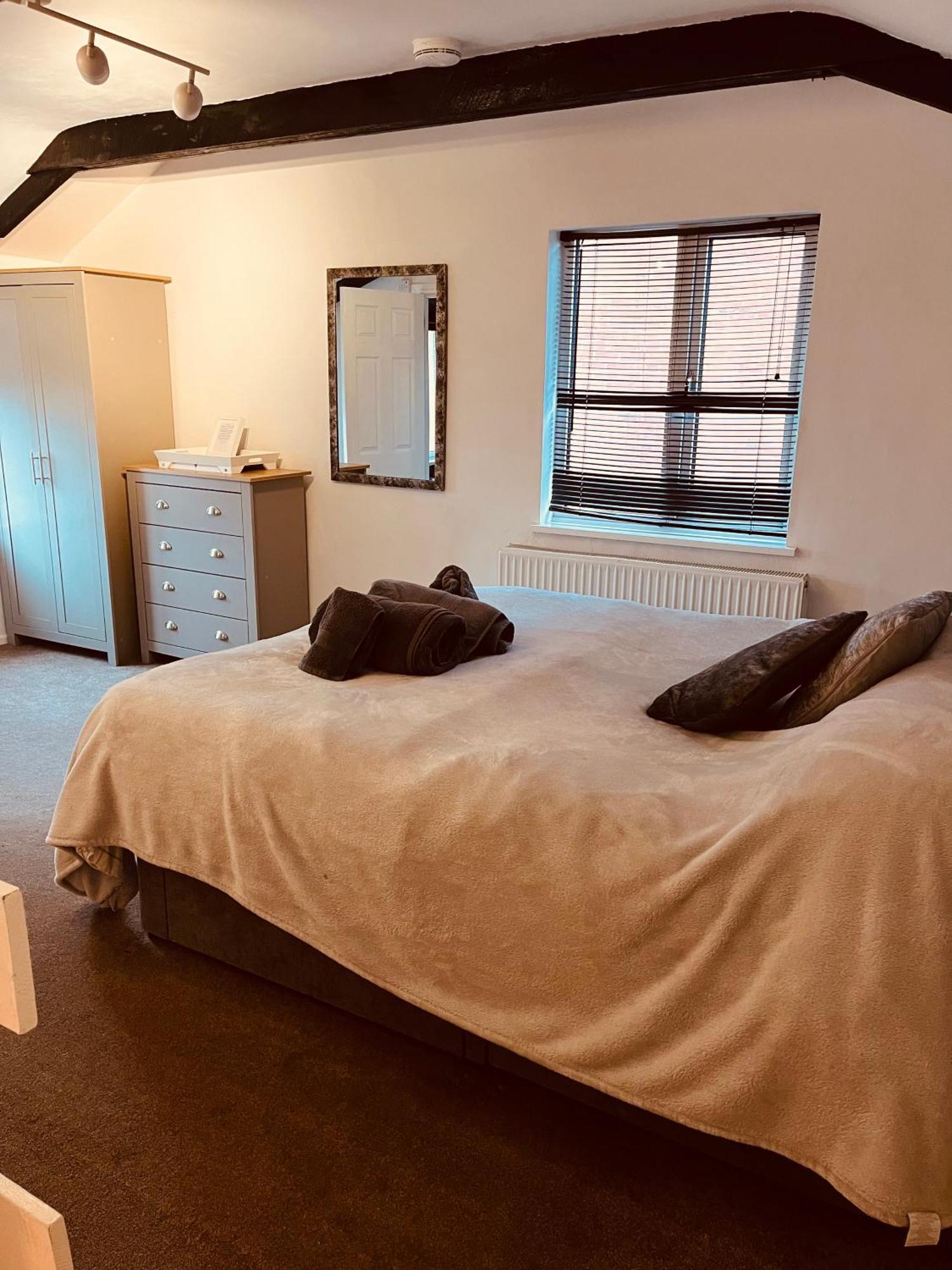 Cosy And Peaceful Maisonette With Terrace, Kidderminster Exterior foto